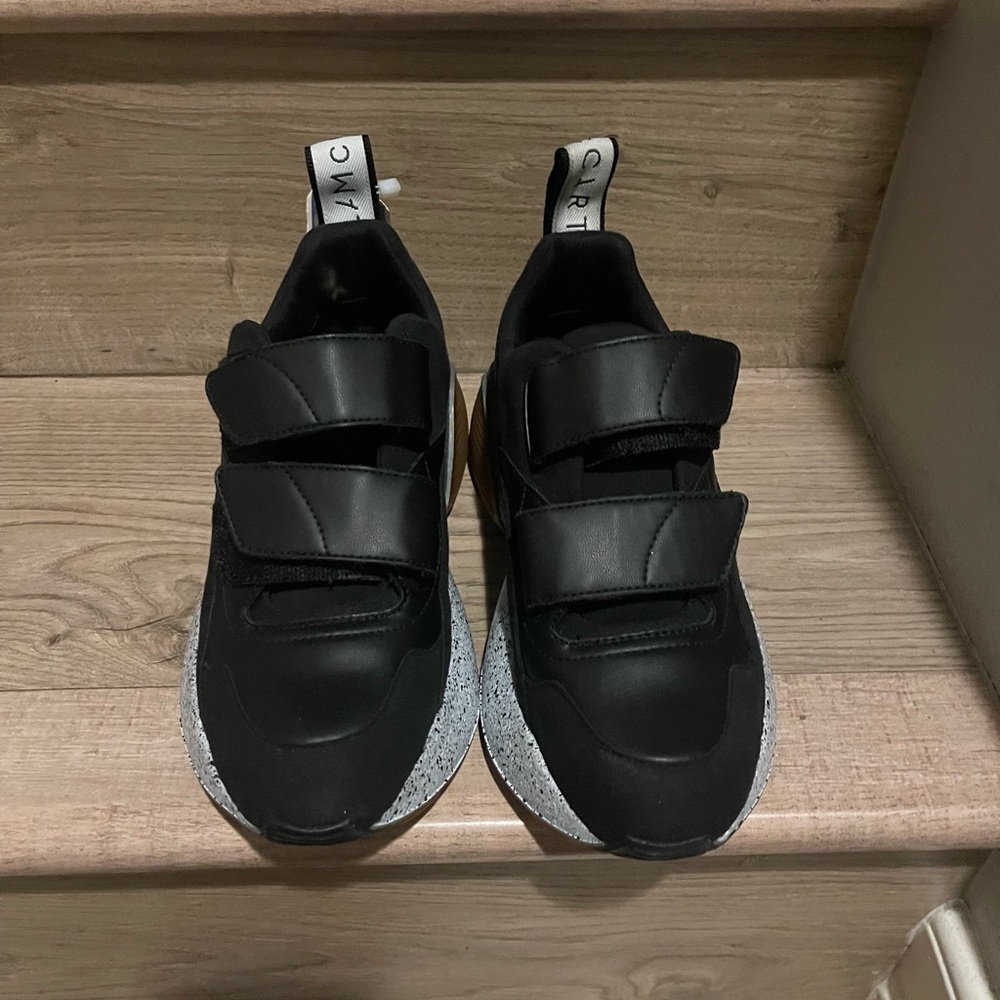 Stella McCartney Black Eclypse Sneakers